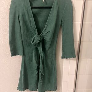 Free People low cut Green Tie-Front Top